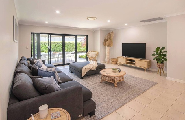 Marshall En Pointe Modern Charm by Quindalup Beach