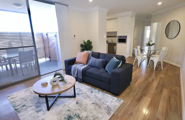 Marvellous in Midland - sleeps 4 -family