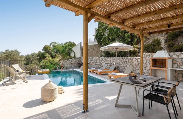 Massari Hills - Moon Villa