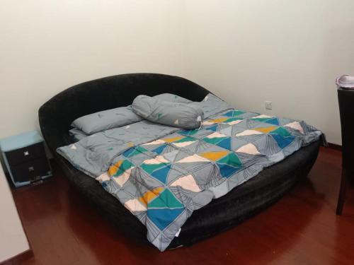 Master Bedroom Villa Damansara near IOI Damansara Mall