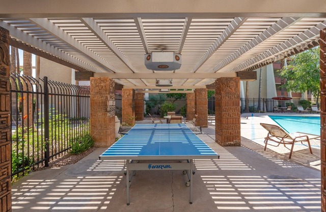 Maya Motel