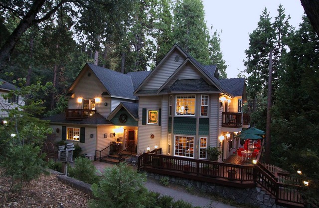McCaffrey House B&B Inn