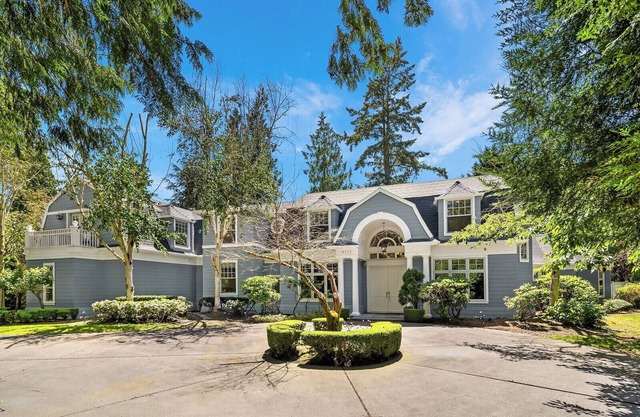 Medina Elegant 5BR Mansion|Lake Park & Bellevue DT