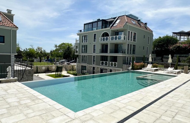 Mediterranea Complex - LUXURY APARTMENT WITH SEA & POOL VIEW!