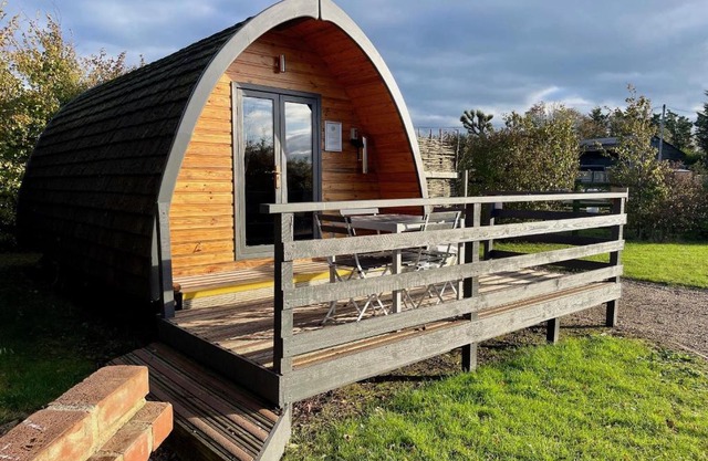 MegaPod 3 at Lee Wick Farm Cottages & Glamping