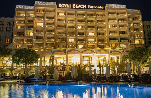 MENADA * Royal Beach * 1 bedroom apartment