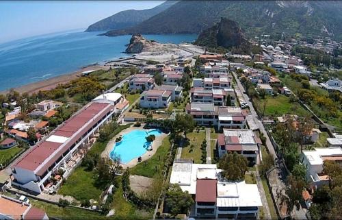 Menichetta bilo 5 posti con piscina gratuita dall'11 Luglio al 31 Agosto