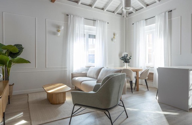 Meraki Suites