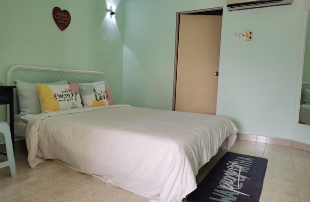 Meranti Park Suites