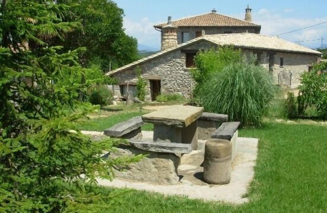 Mesón de Samitier apartments for 4 people