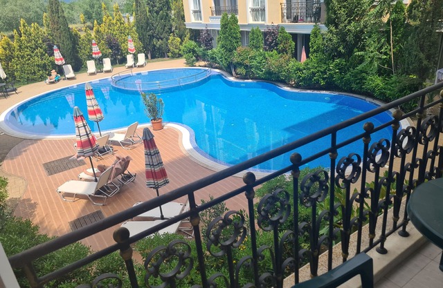 Messembria Palace- 2 bedroom apartment for the whole family