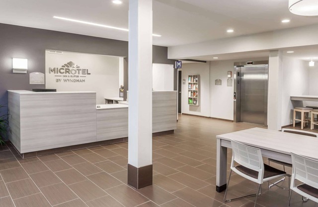 Microtel Inn & Suites by Wyndham West Fargo Medical Center