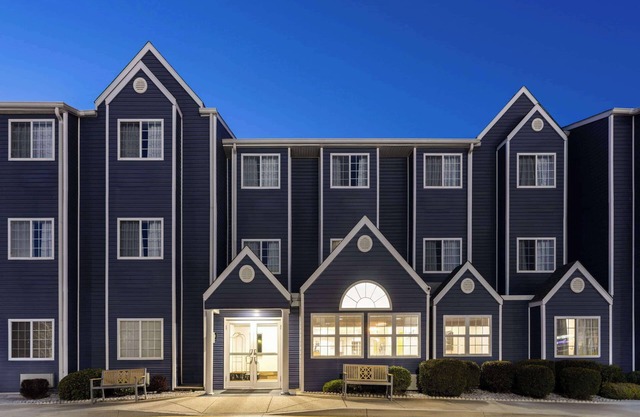 Microtel Inn & Suites by Wyndham Dover