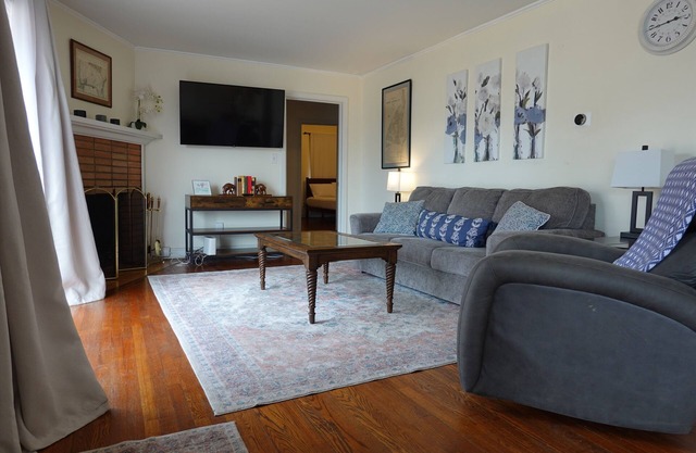 Mid Century Modern Retreat in North Augusta