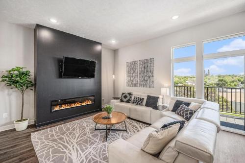 Midtown Luxury - 2 Master Suites - Near UNMC