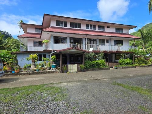 Mih-Loue Huahine lodge T