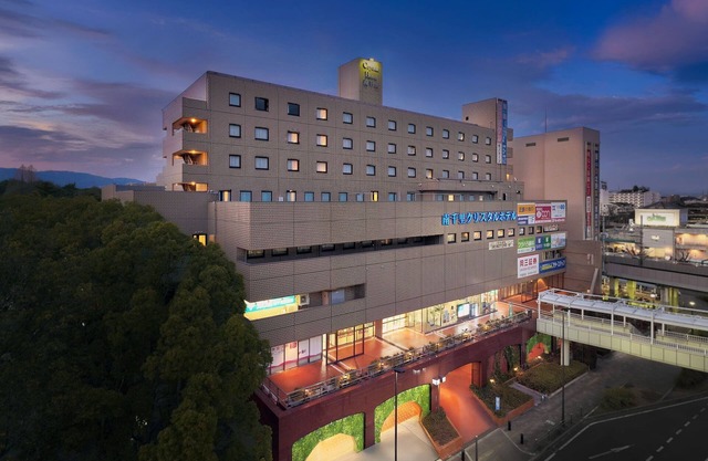 MINAMISENRI Crystal Hotel