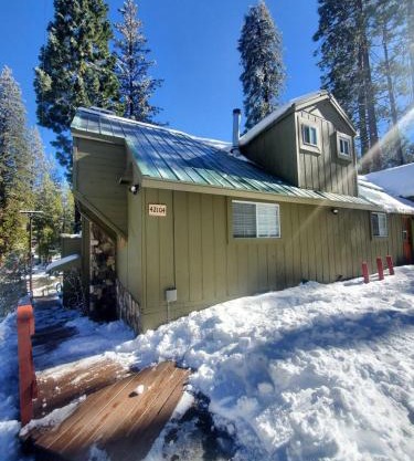 Miners Suite-centrally Located In Shaver Lake