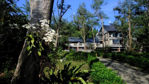 Ming Shan Villa