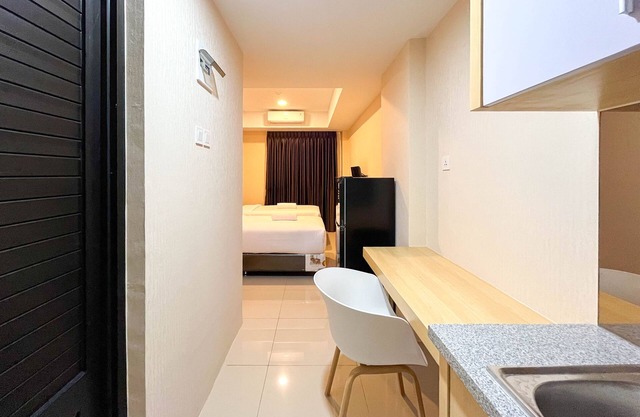Minimalist Studio At De Prima Apartment Medan