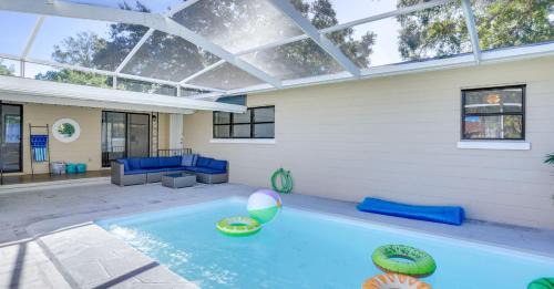 Mins To Legoland Pool Scenic Trails