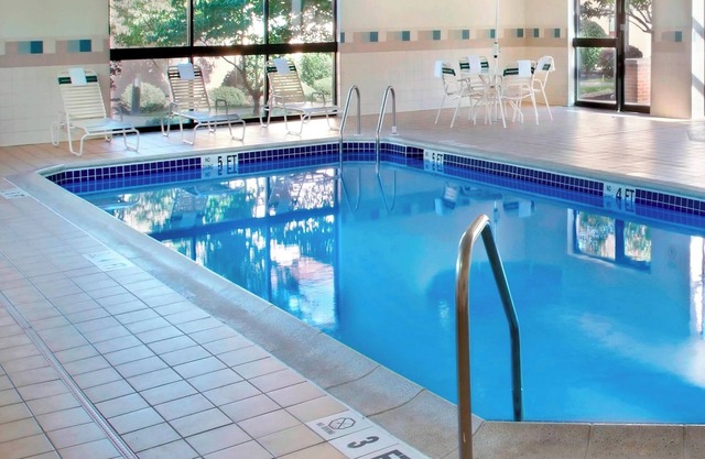 Minutes Away from Newark Reservoir! Pets Allowed, FREE Parking, Indoor Pool!