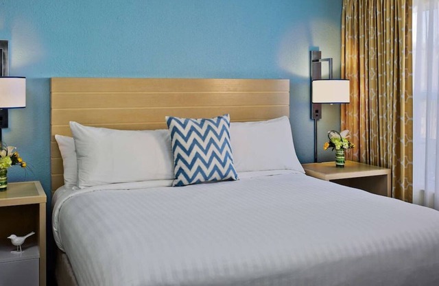 Minutes to Space Center Houston, FREE Parking, Pool, Pet-Friendly Property!