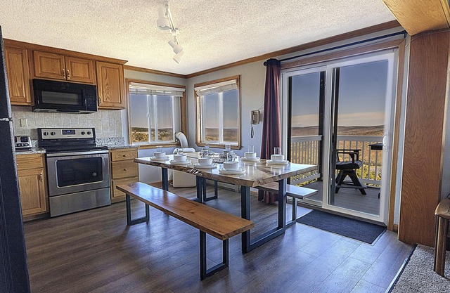 ML 248: Your unique mountain biking haven with incredible views!