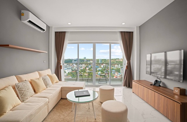 MLZ Apartments - one bedroom apartment 68 m2