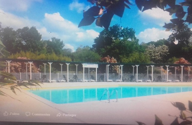 Mobile home of 4-5p. 20min from the beach