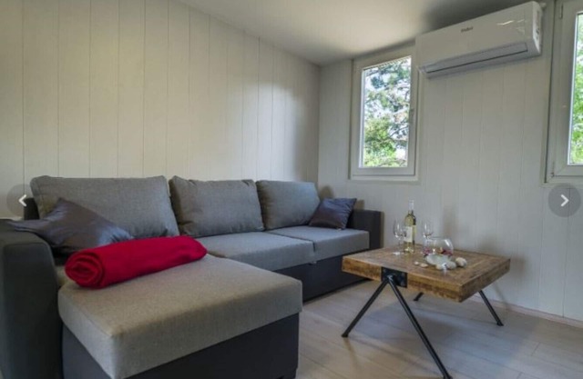 MOBILE HOMES BOUTIQUE 2