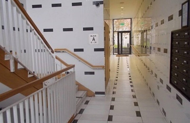 Modern 2 Bed, 2 Bath Central Dublin Flat near Trinity College