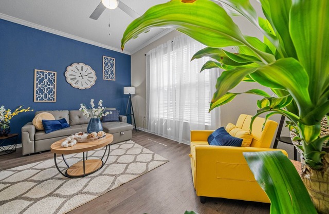 Modern 2-Bed/2-Bath Tampa Apartment: Comfort Meets Convenience for Corporate Travelers