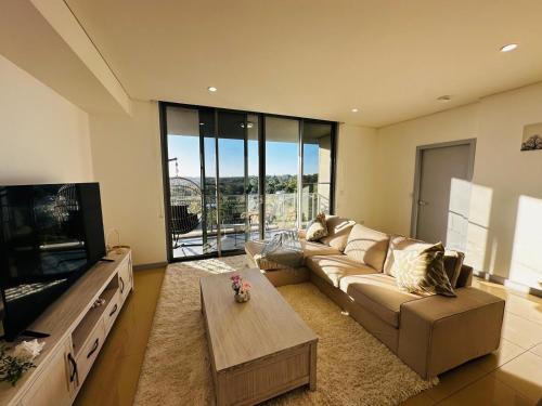Modern 3-Bedroom Apartment, Ryde NSW 2112