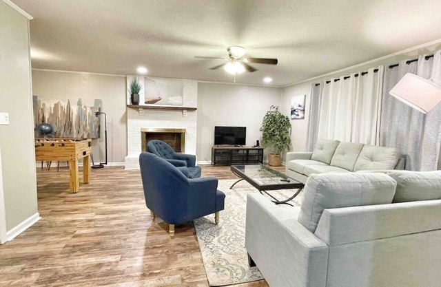 Modern 3BR Family Retreat Fire Pit Pet Friendly