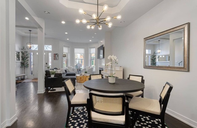 Modern 4 Bed, 3.5 Bath Home | Near Sox & McCormick