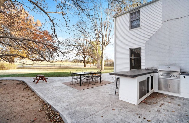 Modern 5-Bed Farmhouse at Bill Snyder Family Stadium