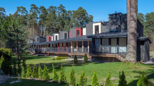 Modern and Comfortable Townhouse, 5 min from the sea