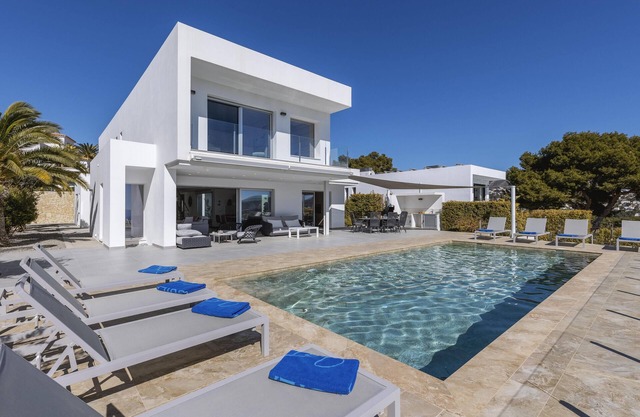 Modern and romantic villa with private pool in Moraira, Costa Blanca, Spain for 6 persons
