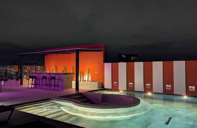 Modern Apartment in the gastronomic heart of Barrio Escalante + Pool, Gym