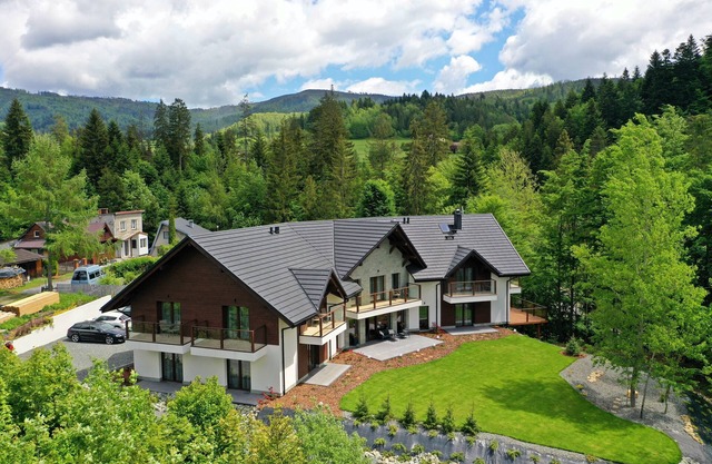 Modern apartments in the heart of the mountains with beautiful views
