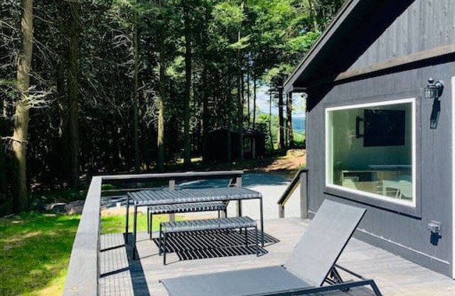 Modern Cabin in the Catskills ! ! !