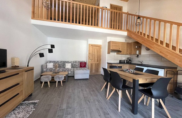 Modern comfort with mezzanine near the cable car
