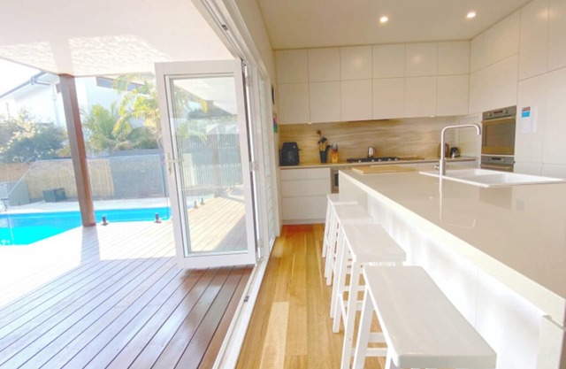 Modern Comfort | Close to the Beach | Sydney Northern Beaches