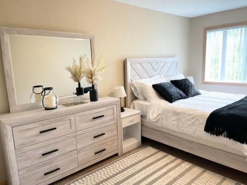 Modern & Comfort in a Private Spacious Unit