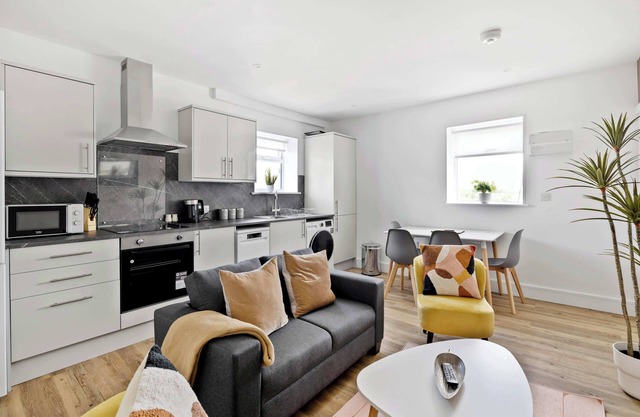 Modern & Cosy 2 Bed Apartment in Saltash