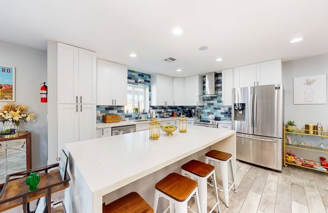 Modern delight with private pool, putting green, Ping-Pong, firepit, & BBQ