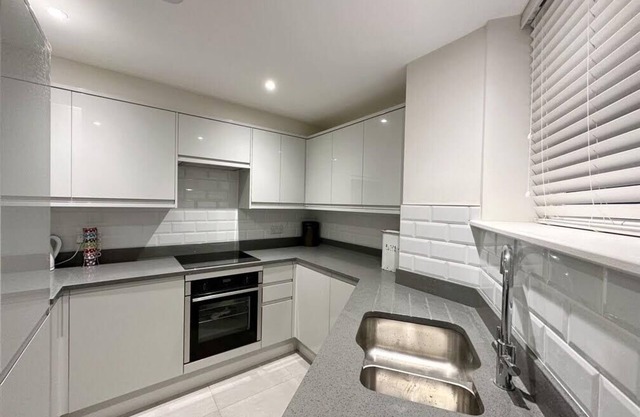 Modern Ground Floor Apartment