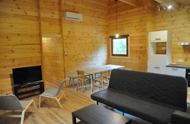 Modern Holiday Home near Forest