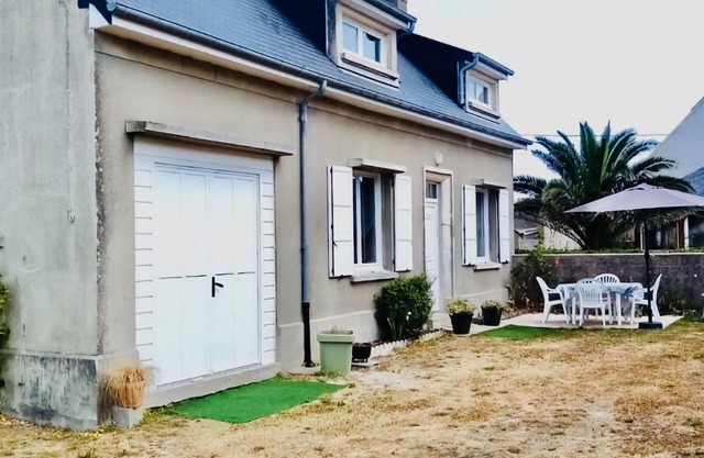 Modern holiday home near the sea in Normandy